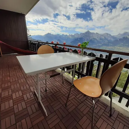 The Fox's Family - شقة